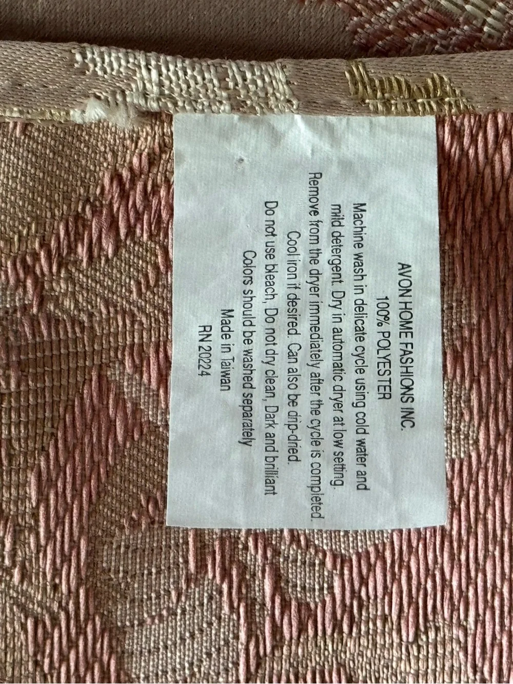 Vintage Floral Jacquard Tablecloth in Blush and Sage